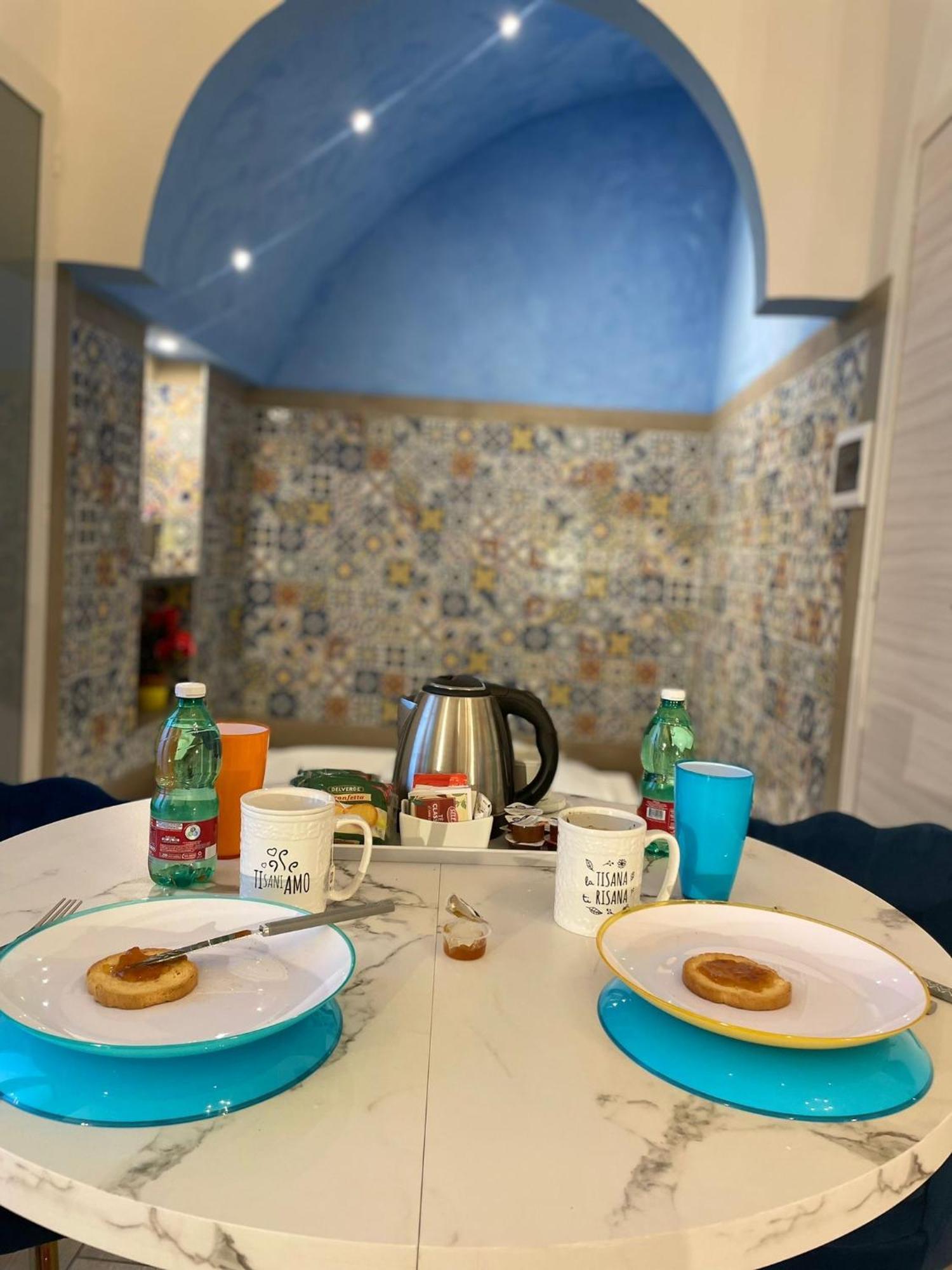 San Nicola Suite & Mini Apartment Sorrento Exterior photo