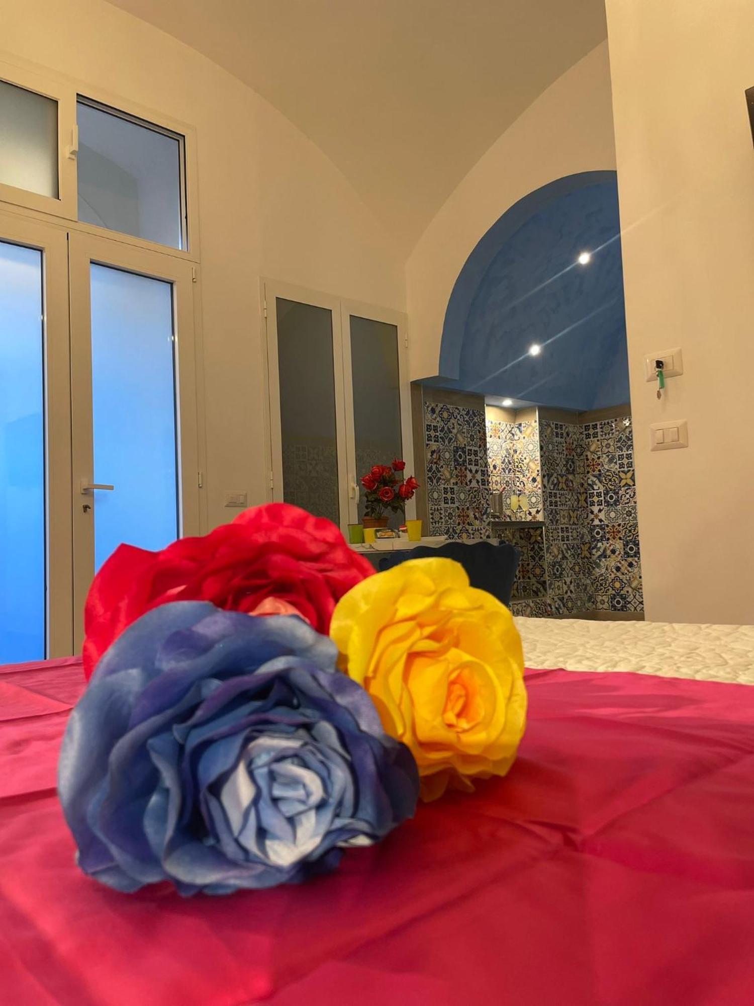 San Nicola Suite & Mini Apartment Sorrento Exterior photo