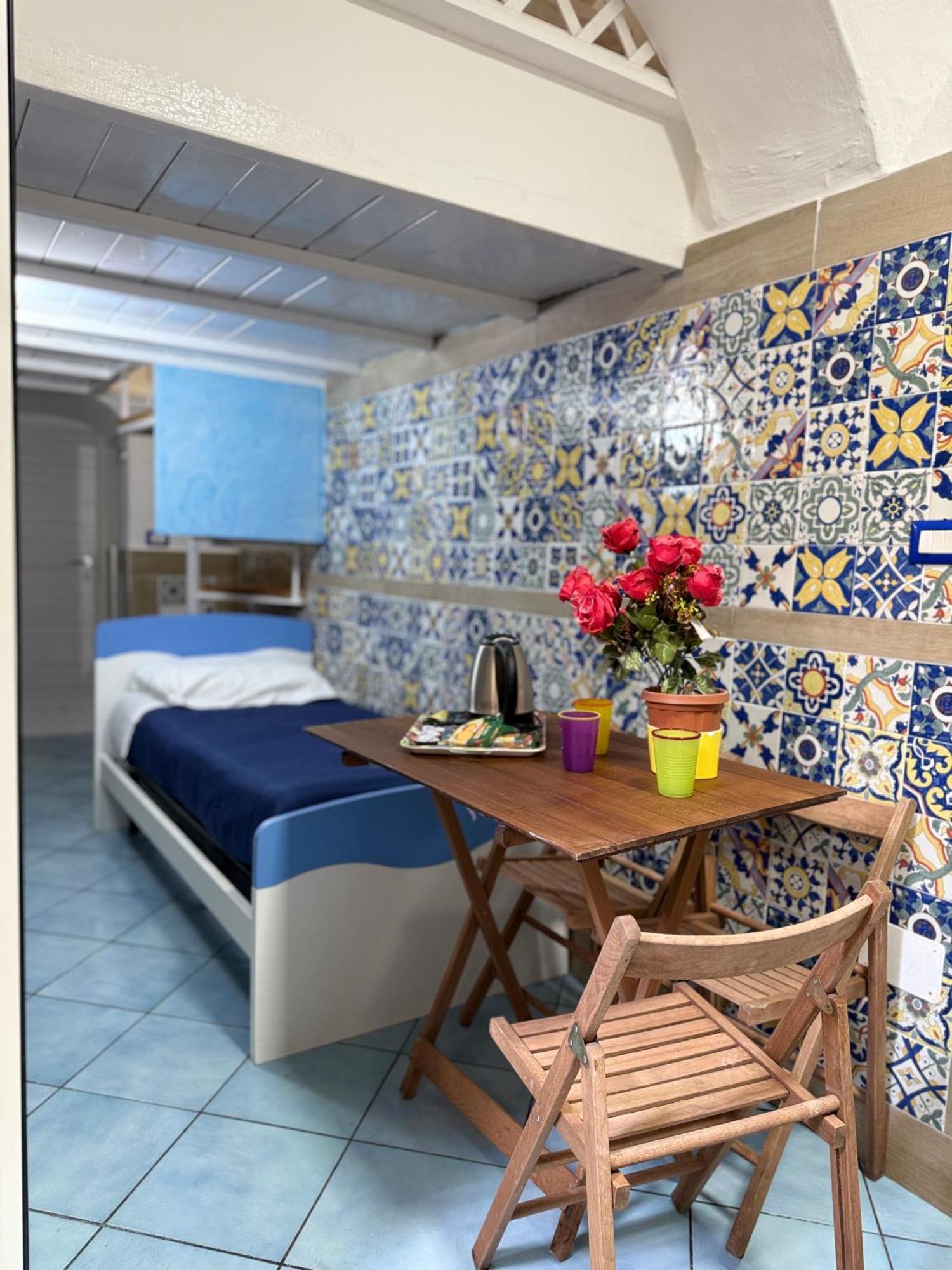 San Nicola Suite & Mini Apartment Sorrento Exterior photo