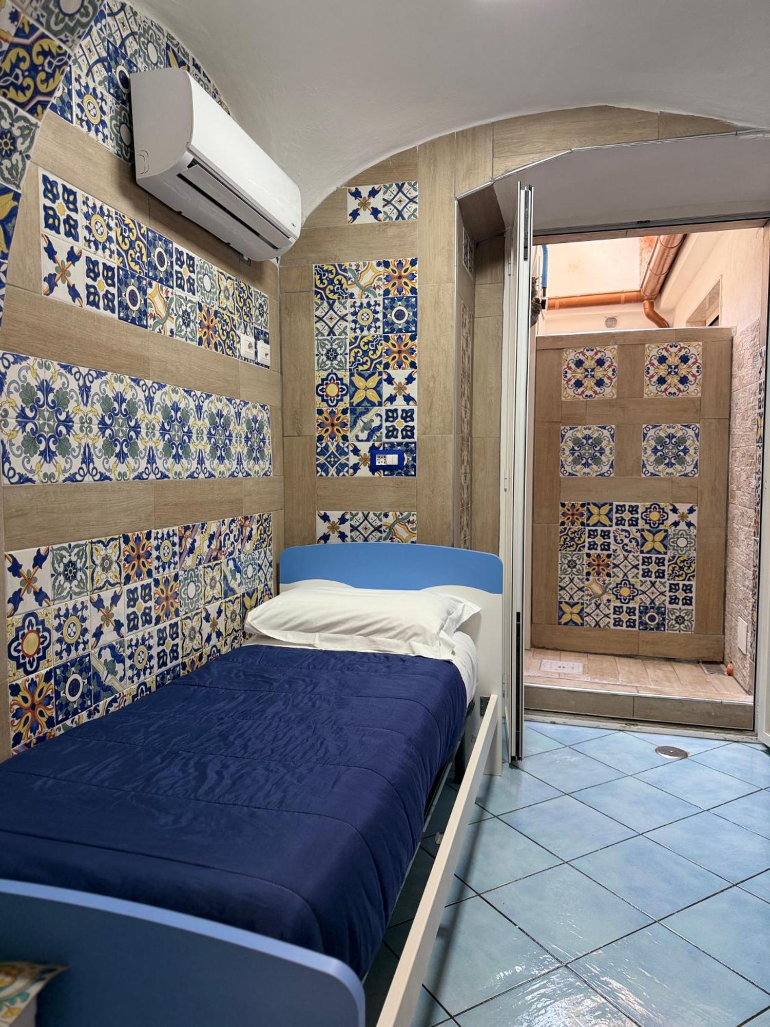San Nicola Suite & Mini Apartment Sorrento Exterior photo